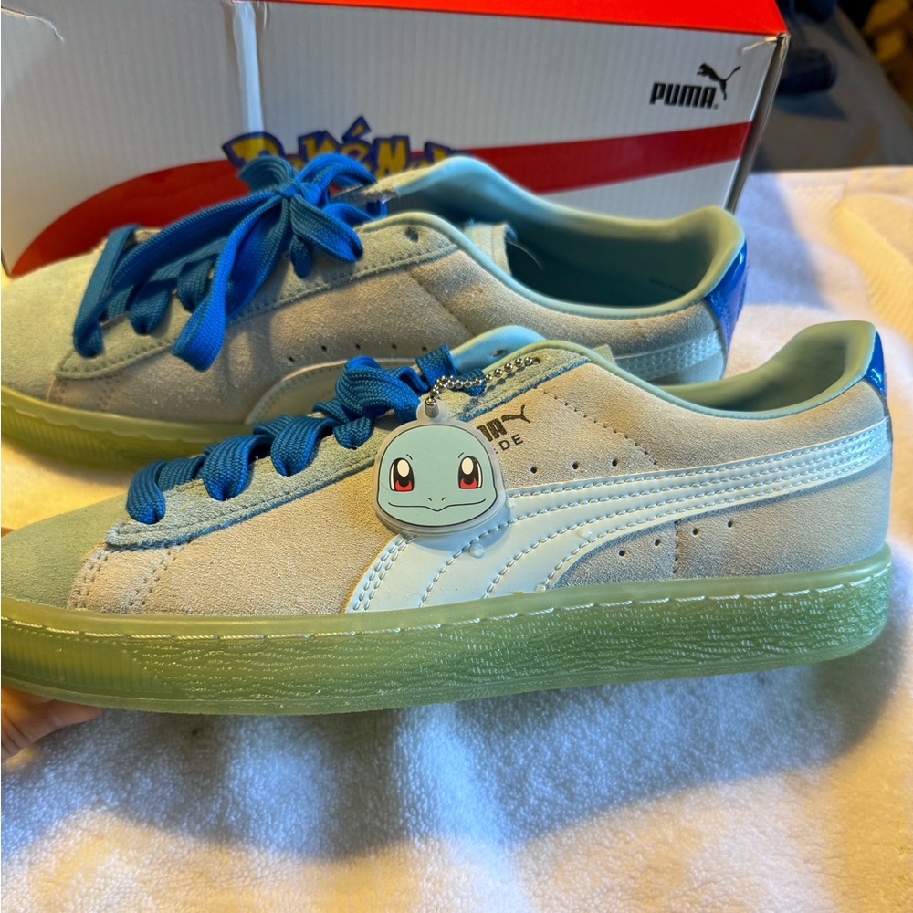 Pokemon Suede squirtle tennis shoes. Teen boys size 7. Women size 8.5. New!